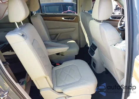 2025 Volkswagen Atlas 2.0T Se W/Technology from USA, damaged, VIN 1V2JR2CA1SC500372